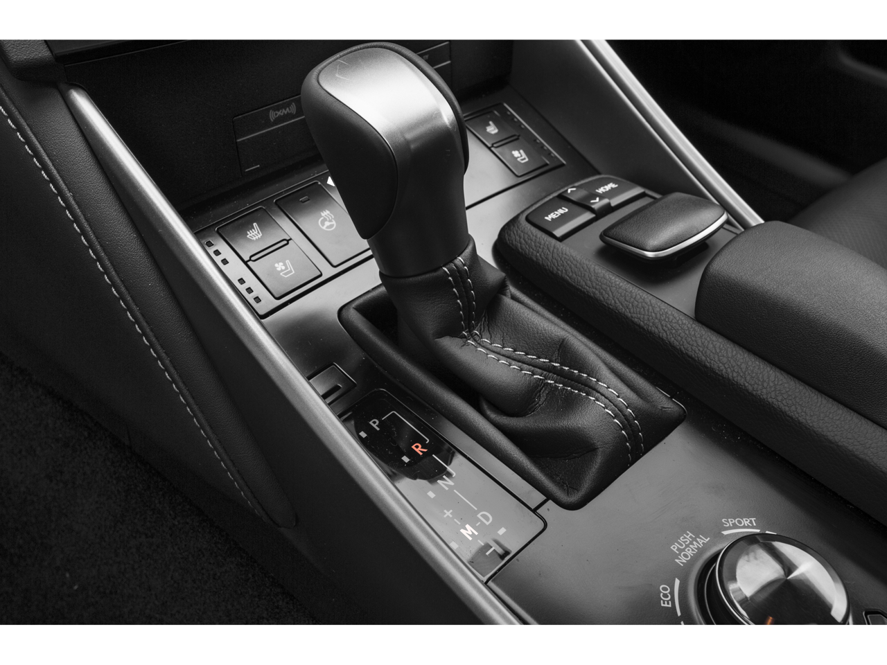 2015 Lexus IS 4dr Sport Sdn RWD