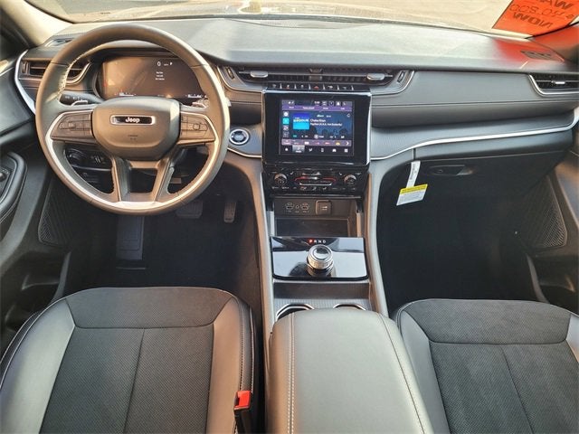 2025 Jeep Grand Cherokee Altitude X 4x4