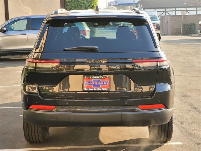 2025 Jeep Grand Cherokee Altitude X 4x4