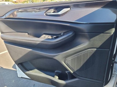 2023 Jeep Grand Cherokee L Laredo 4x2