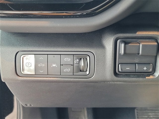 2024 Chevrolet Silverado EV RST