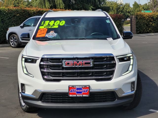 2024 GMC Acadia Elevation