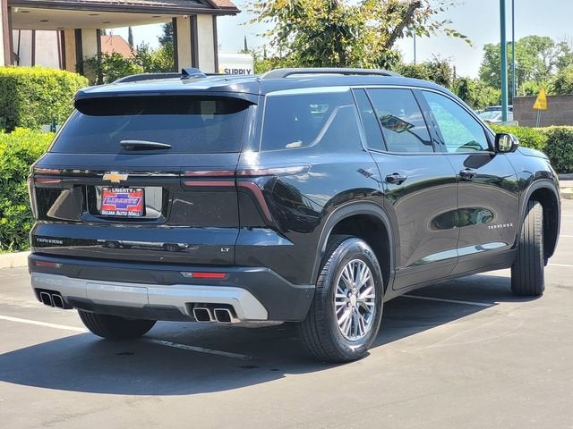 2024 Chevrolet Traverse LT