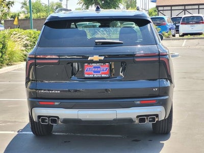 2024 Chevrolet Traverse LT