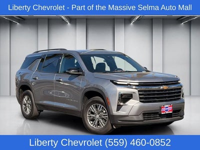2024 Chevrolet Traverse LT