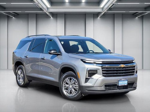 2024 Chevrolet Traverse LT