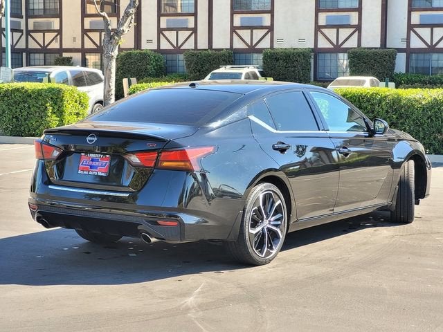 2023 Nissan Altima SR FWD