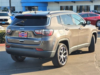 2024 Jeep Compass Latitude 4x4