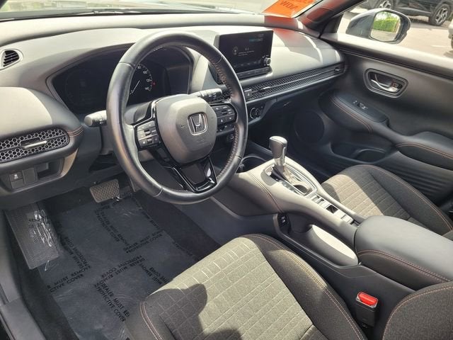2025 Honda HR-V 2WD Sport