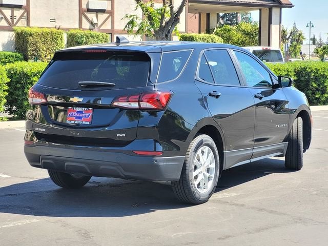 2023 Chevrolet Equinox LS