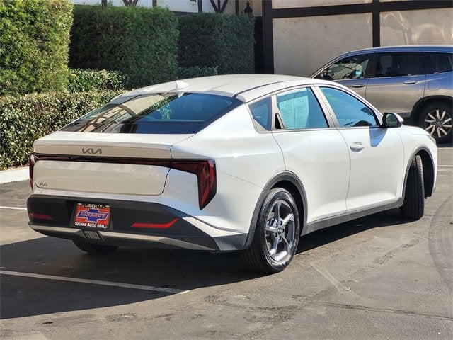 2025 Kia K4 LXS