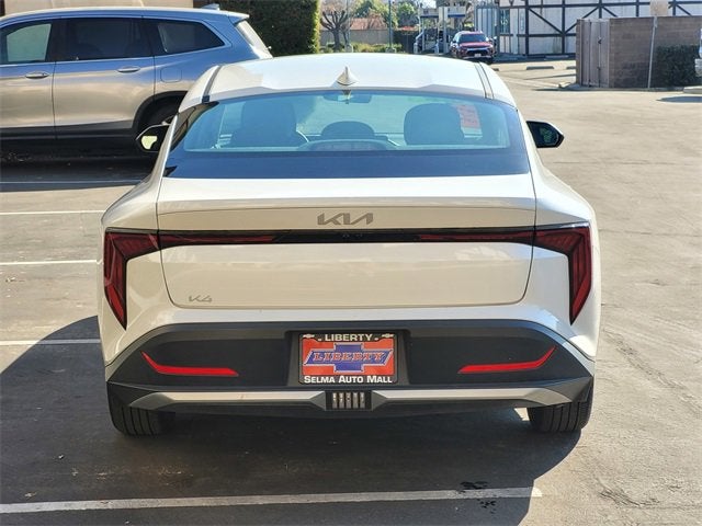2025 Kia K4 LXS