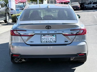 2025 Toyota Camry SE
