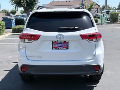 2018 Toyota Highlander LE