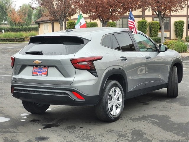 2024 Chevrolet Trax LS