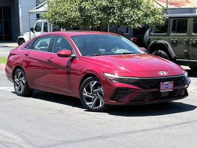 2025 Hyundai Elantra SEL Convenience