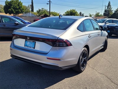 2025 Honda Accord SE