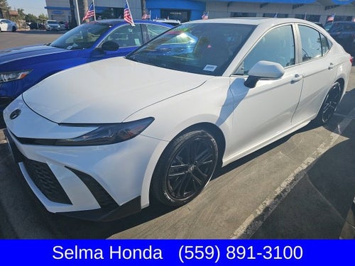 2025 Toyota Camry SE