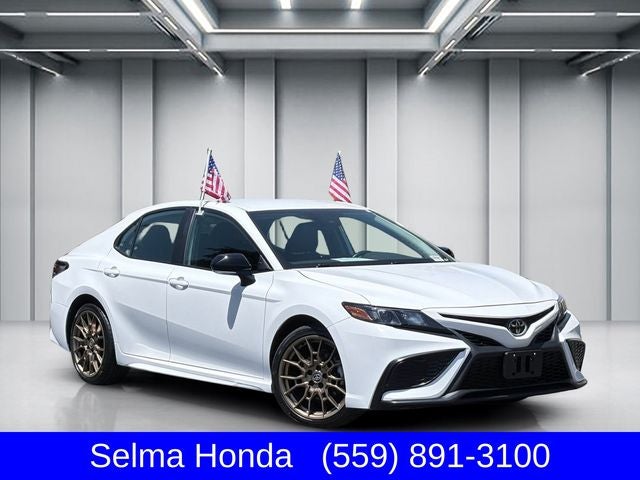 2024 Toyota Camry SE Nightshade's photo