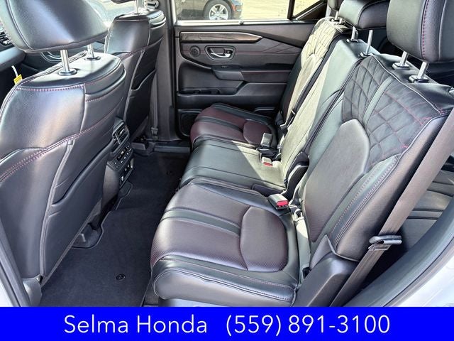 2026 Honda Pilot Black Edition