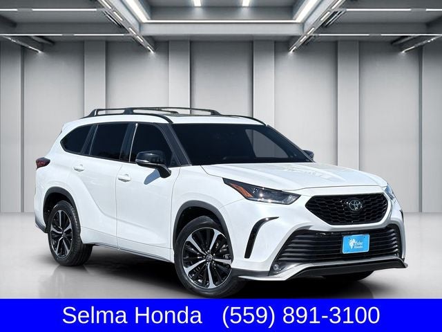 2022 Toyota Highlander XSE