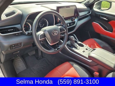 2023 Toyota Highlander XSE