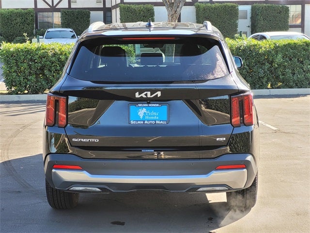 2024 Kia Sorento S