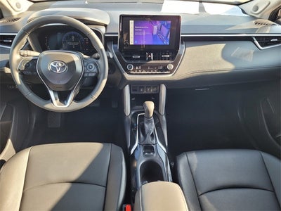 2024 Toyota Corolla Cross XLE