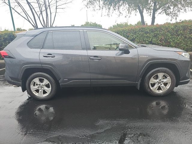 2020 Toyota RAV4 Hybrid XLE