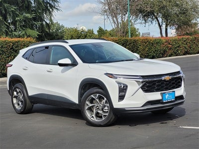 2025 Chevrolet Trax LT