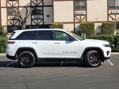 2024 Jeep Grand Cherokee Altitude 4x4
