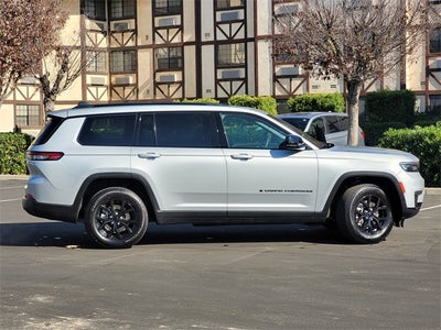 2024 Jeep Grand Cherokee L Altitude 4x4
