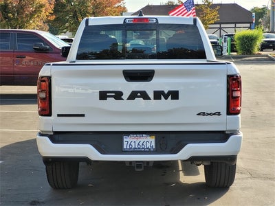 2025 RAM 1500 Big Horn Crew Cab 4x4 5'7' Box