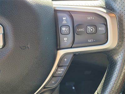 2025 RAM 1500 Tradesman Crew Cab 4x4 5'7' Box