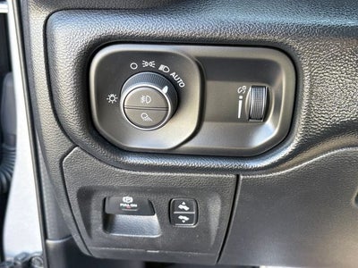 2020 RAM 1500 Rebel Quad Cab 4x4 6'4' Box