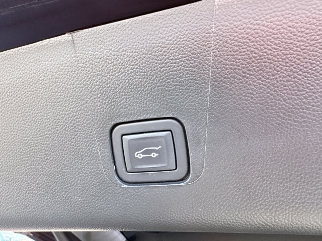 2023 Chevrolet Traverse FWD LT Cloth