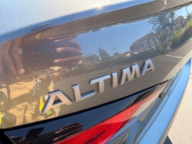 2025 Nissan Altima SV FWD