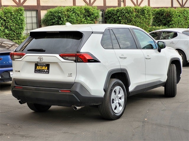 2024 Toyota RAV4 LE