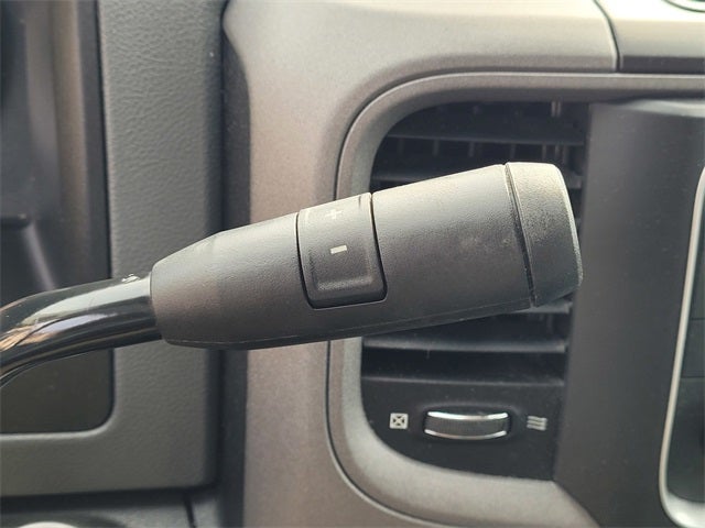 2018 RAM 2500 Tradesman Crew Cab 4x4 6'4' Box