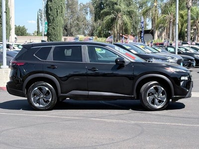 2024 Nissan Rogue SV FWD