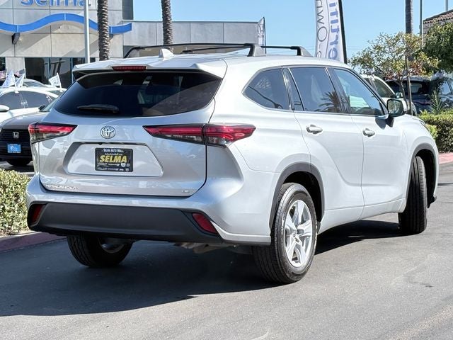 2021 Toyota Highlander LE