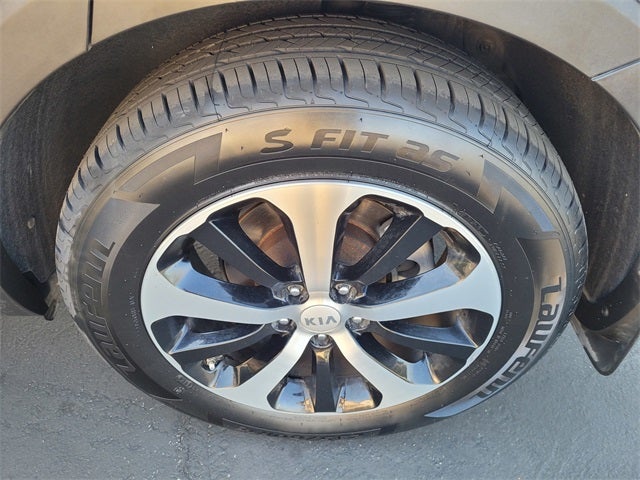 2018 Kia Sorento 3.3L EX