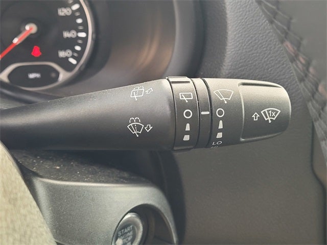 2023 Jeep Renegade Altitude 4x4