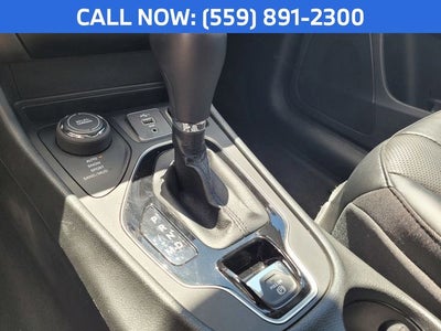 2023 Jeep Cherokee Altitude Lux