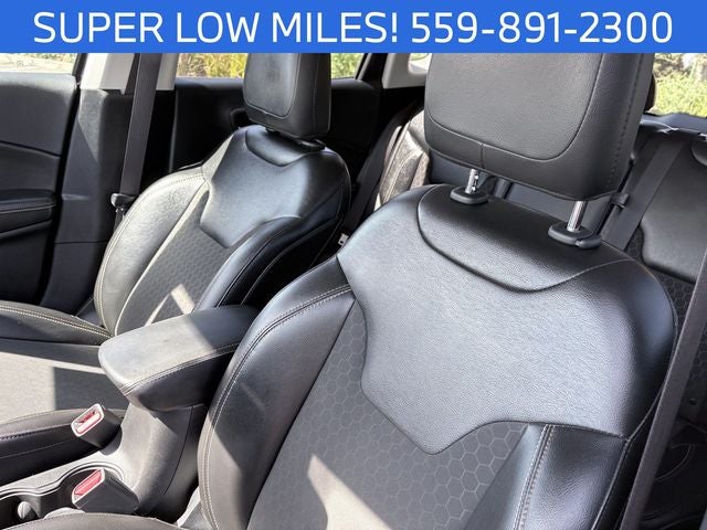 2020 Jeep Compass Latitude w/Sun/Safety Pkg