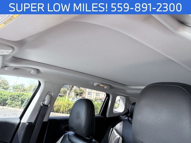 2020 Jeep Compass Latitude w/Sun/Safety Pkg