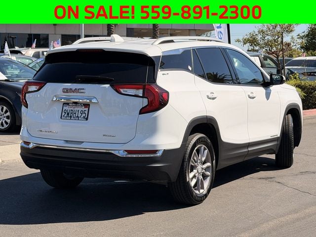 2023 GMC Terrain SLT