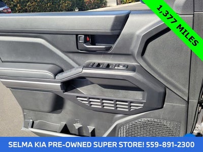 2025 Toyota Tacoma SR5 4X4