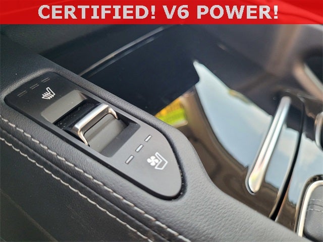 2025 Kia Telluride SX Captain's Chairs Pkg.