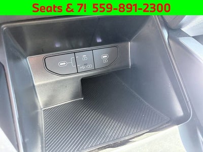 2024 Kia Sorento LX